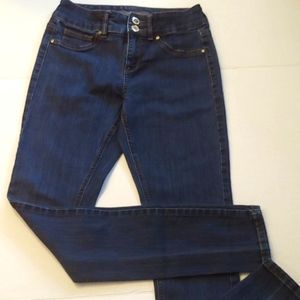 The Limited Dark Wash High Rise Jegging Jeans. Size 2